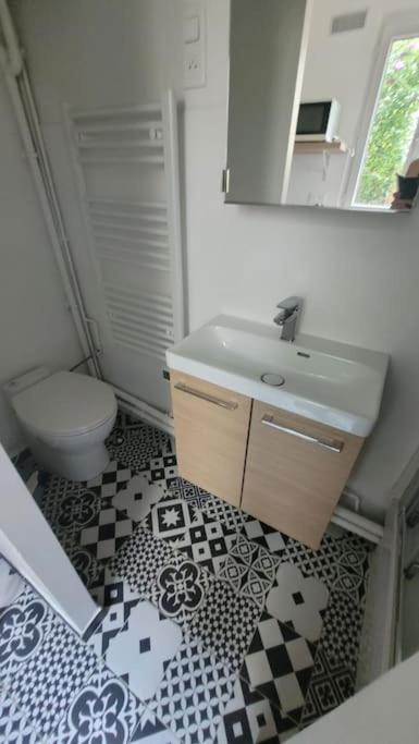 Maisonnette Avec Jardin Proche Paris Saint-Mandé Exterior foto