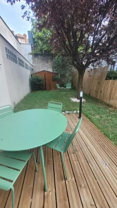 Maisonnette Avec Jardin Proche Paris Saint-Mandé Exterior foto